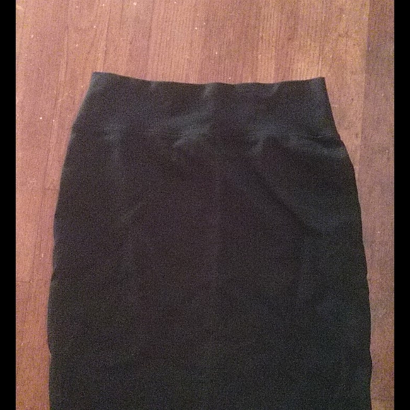 Sweet T Junior Skirt - Picture 2 of 2
